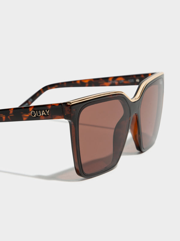 Quay Eyeware Level Up Sunglasses In Tortoiseshell And Gold Glue Store 6610