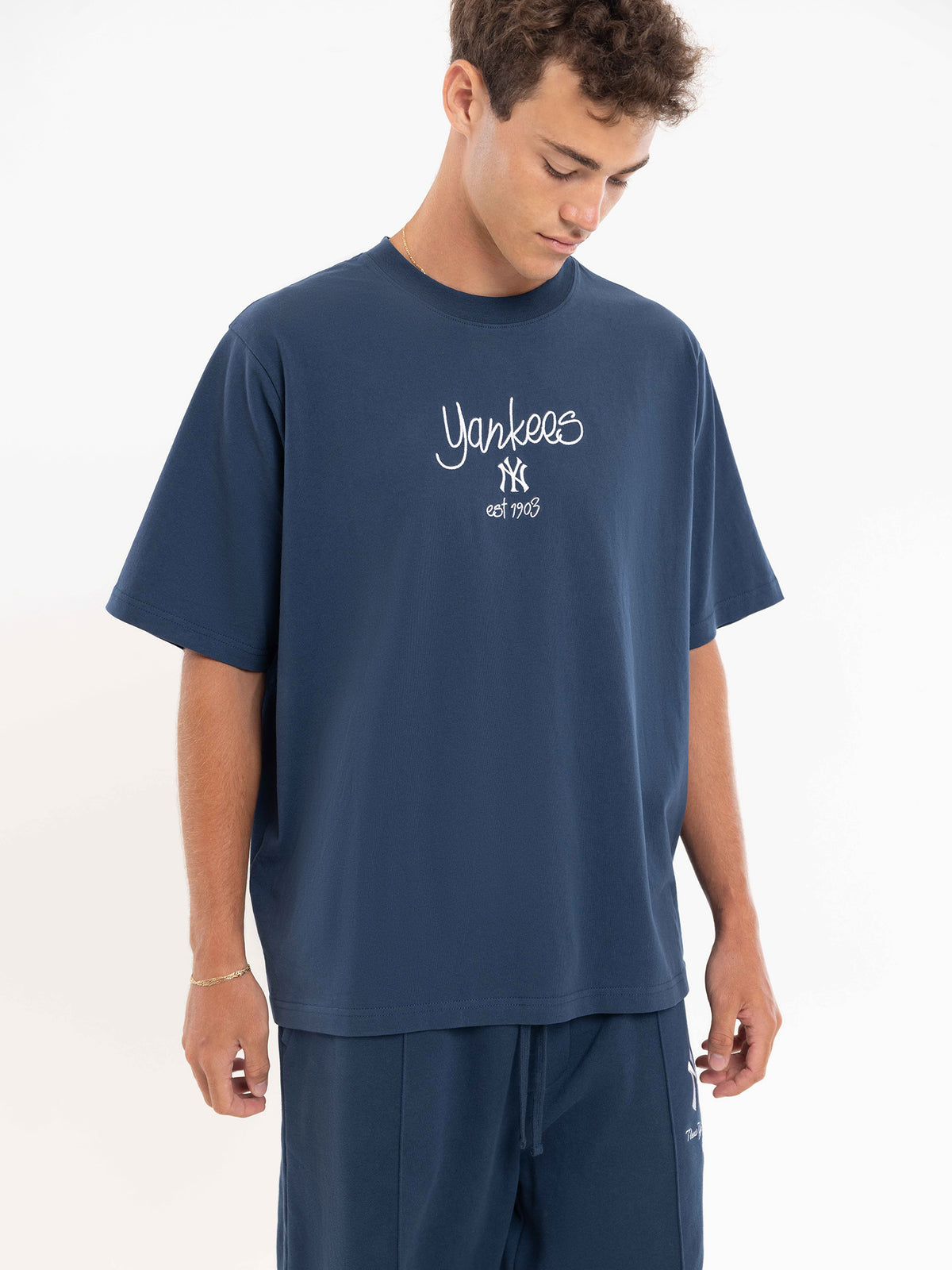 Majestic New York Yankess Script Heavyweight T-Shirt | French Navy