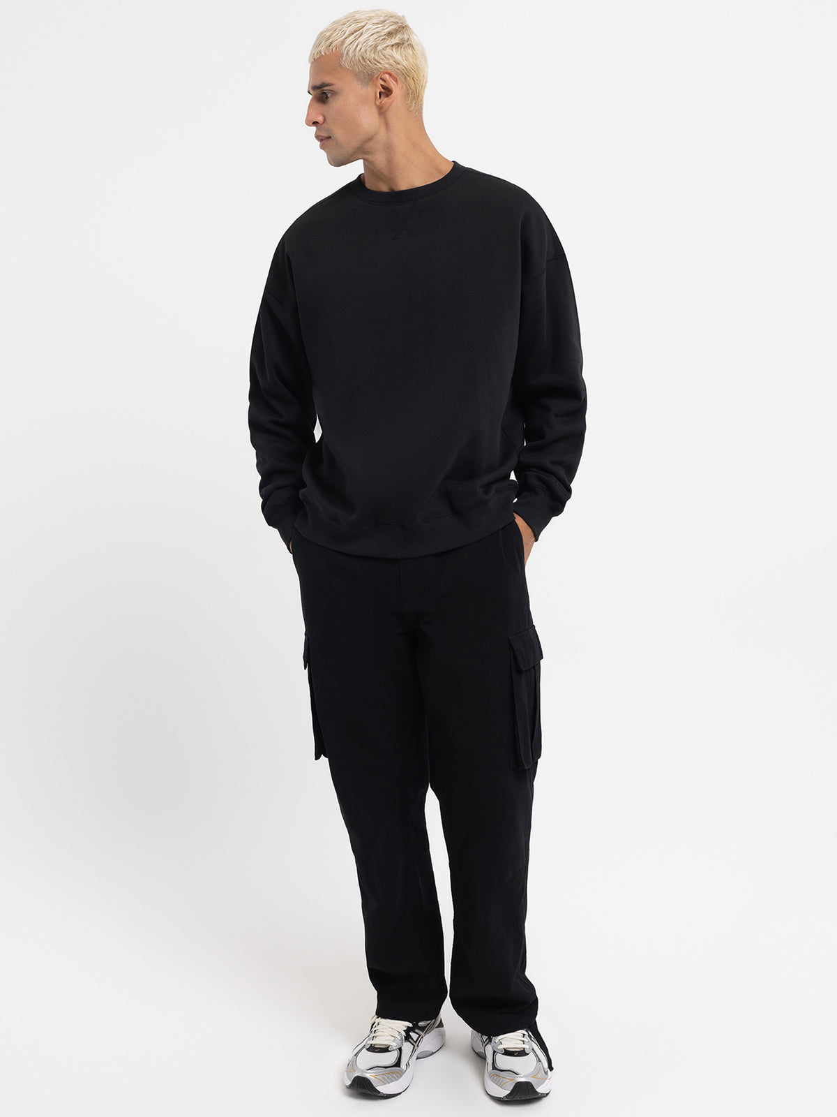 Article One Finley Crew Sweater | Black