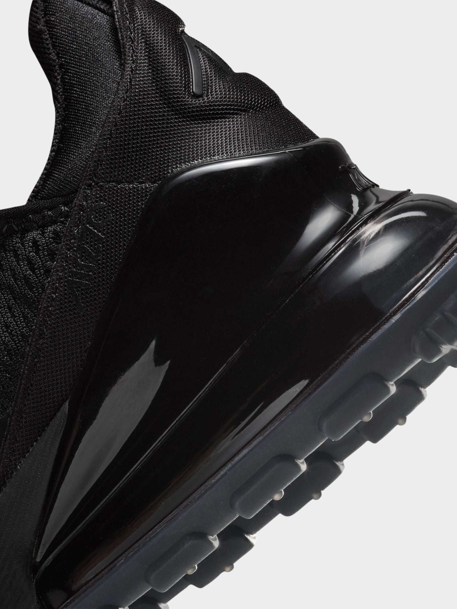 Black on black hot sale air max 270