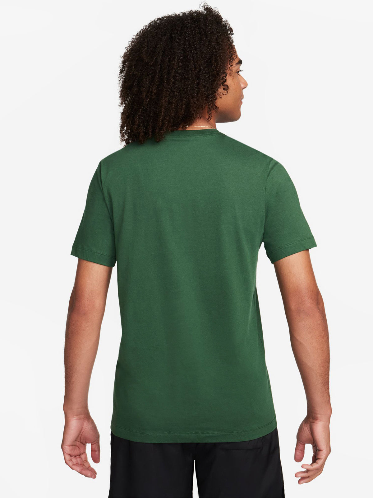 Nike Sportswear Club T-Shirt in Green Fir | Green Fir