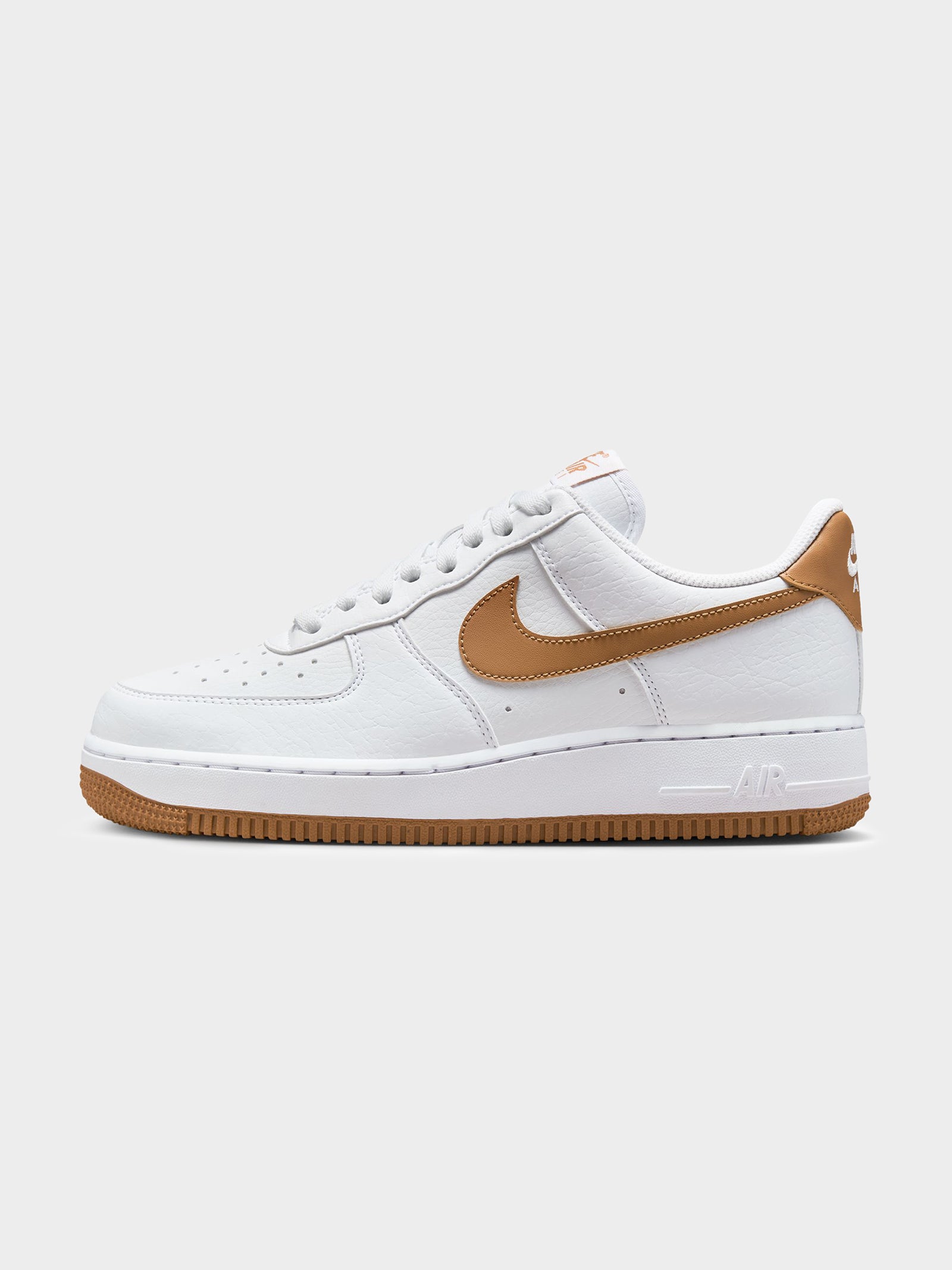 Womens Air Force 1 07 In White/Flax