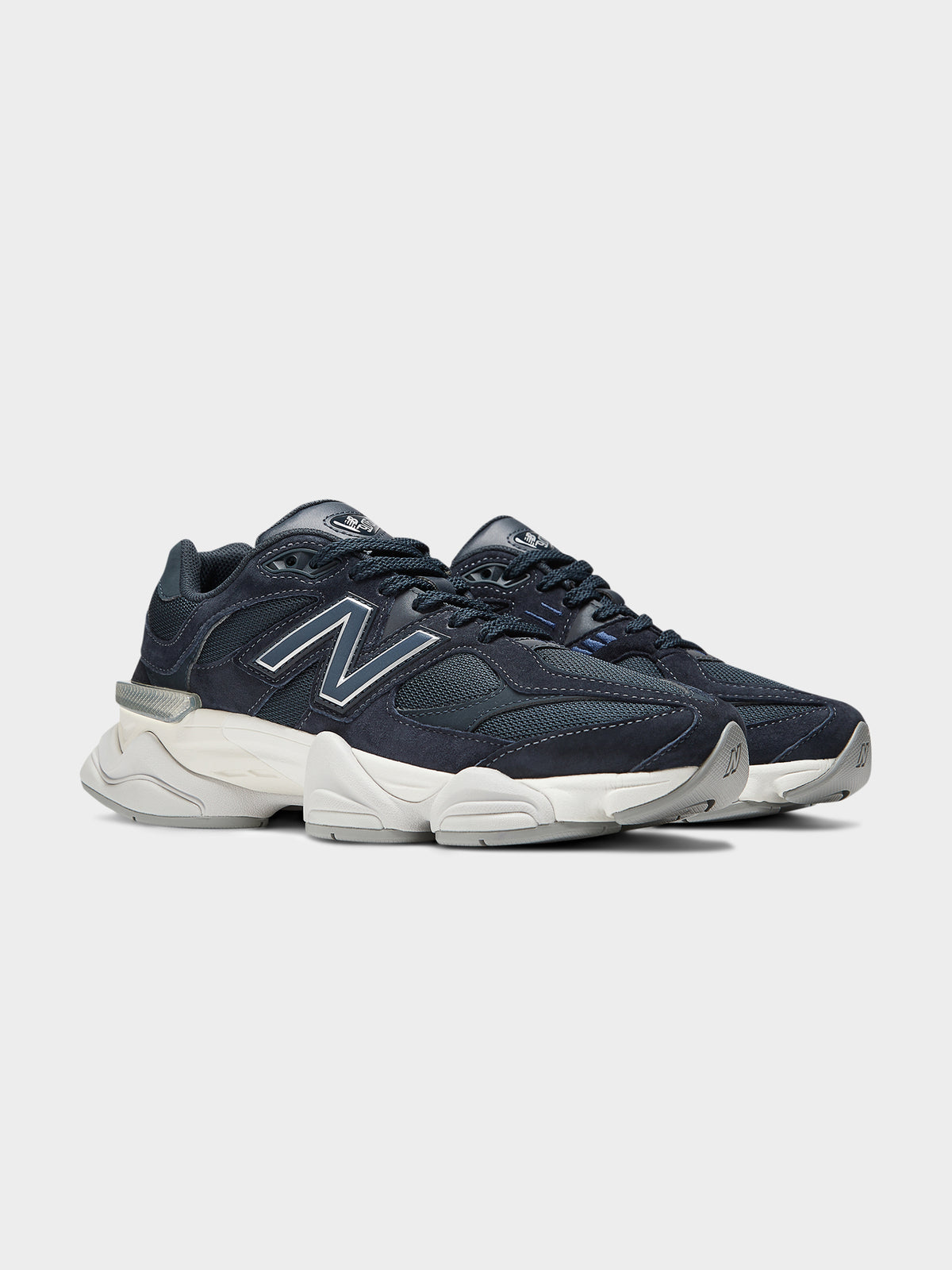 New Balance Unisex 9060 Sneakers in Navy | Navy