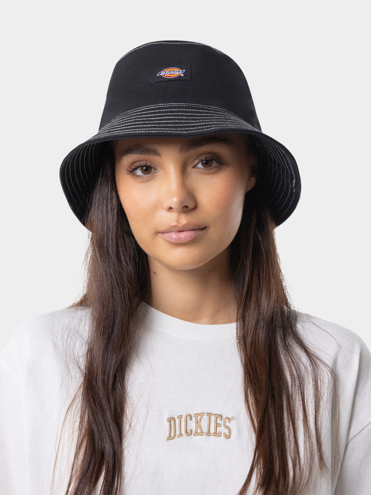 Dickies Classic Label Bucket Hat in Black | Black