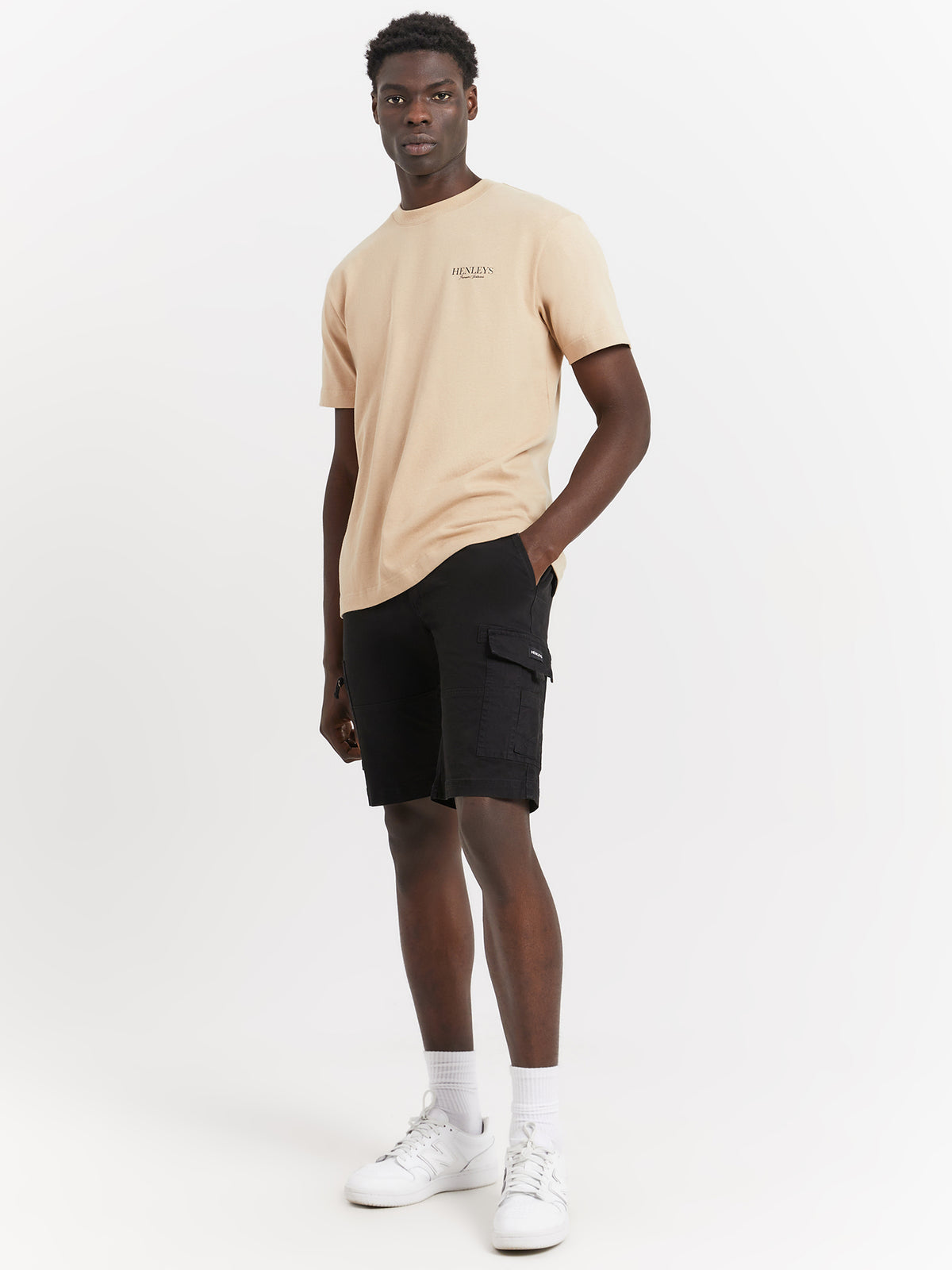 Henleys Crest T-Shirt in Bone | Bone