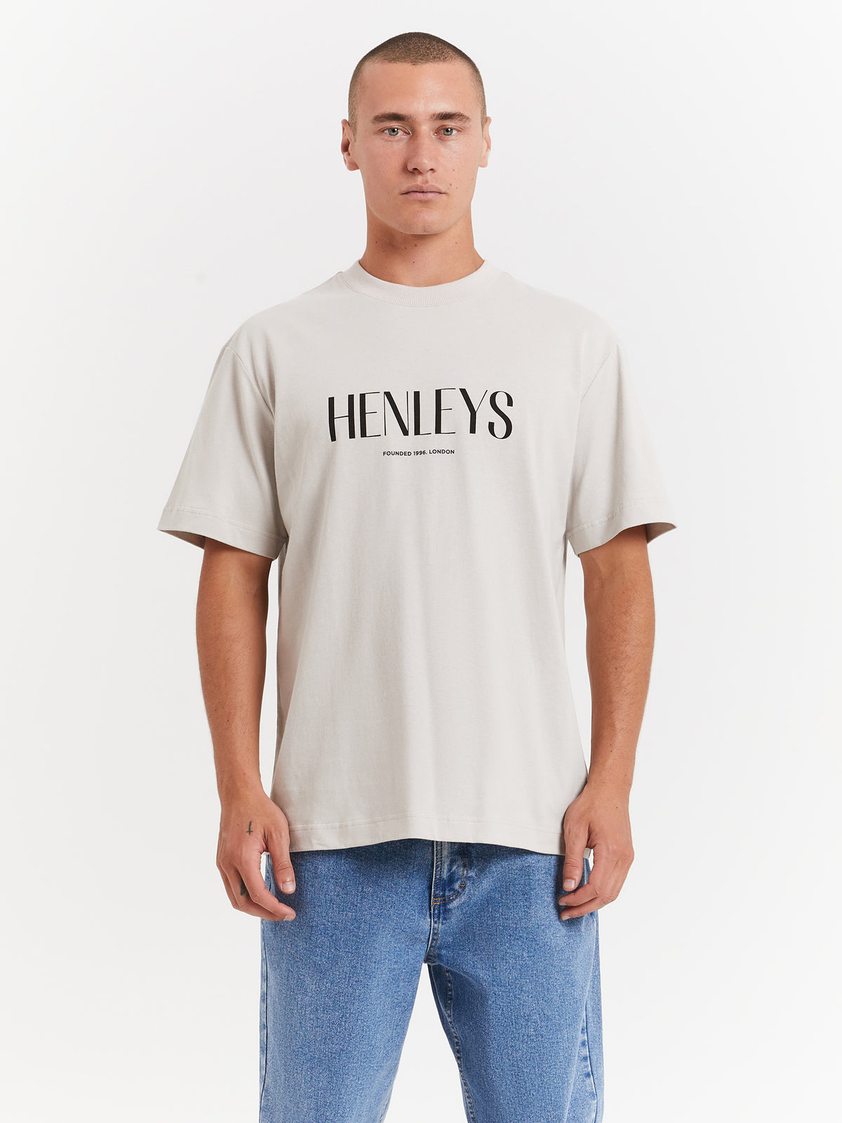 Henleys Baseline T-Shirt in Snow | Snow