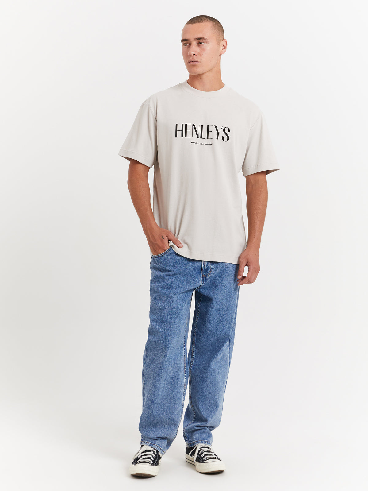 Henleys Baseline T-Shirt in Snow | Snow