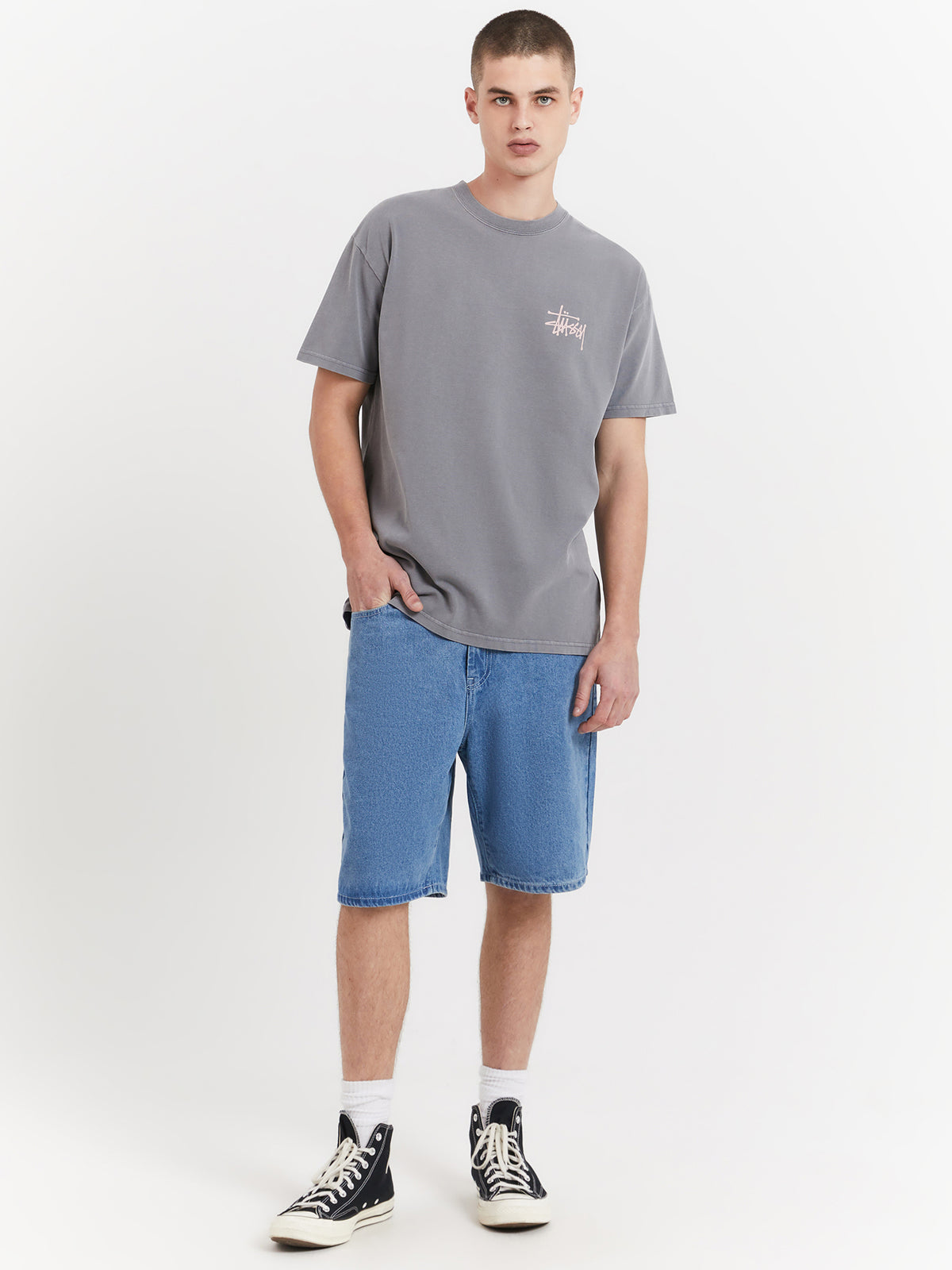 Stussy Graffiti Heavyweight T-Shirt in Pigment Grey | Pigment Grey