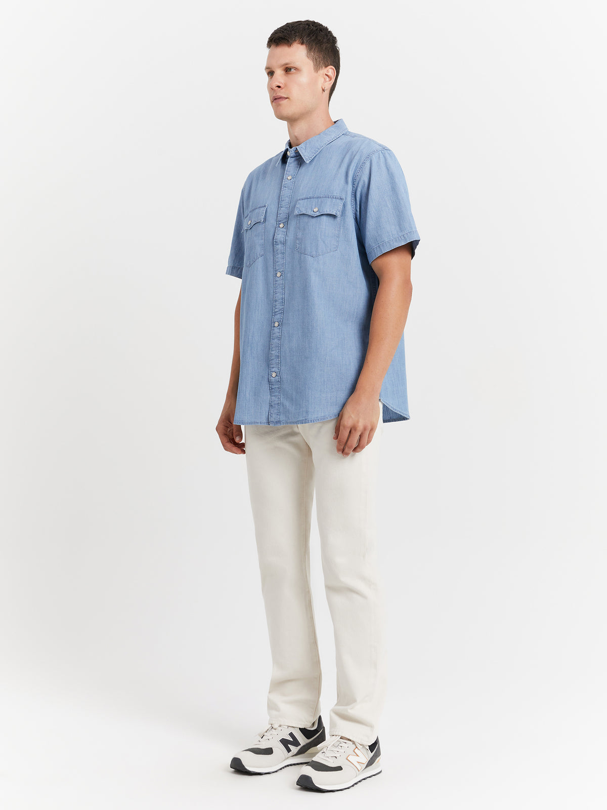 Levis Short Sleeve Relaxed Fit Western Shirt in New Hyde Chambray Blue | T2 Mt New Hyde Chamb