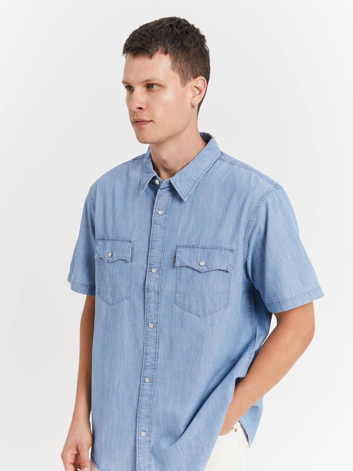 Levis Short Sleeve Relaxed Fit Western Shirt in New Hyde Chambray Blue | T2 Mt New Hyde Chamb