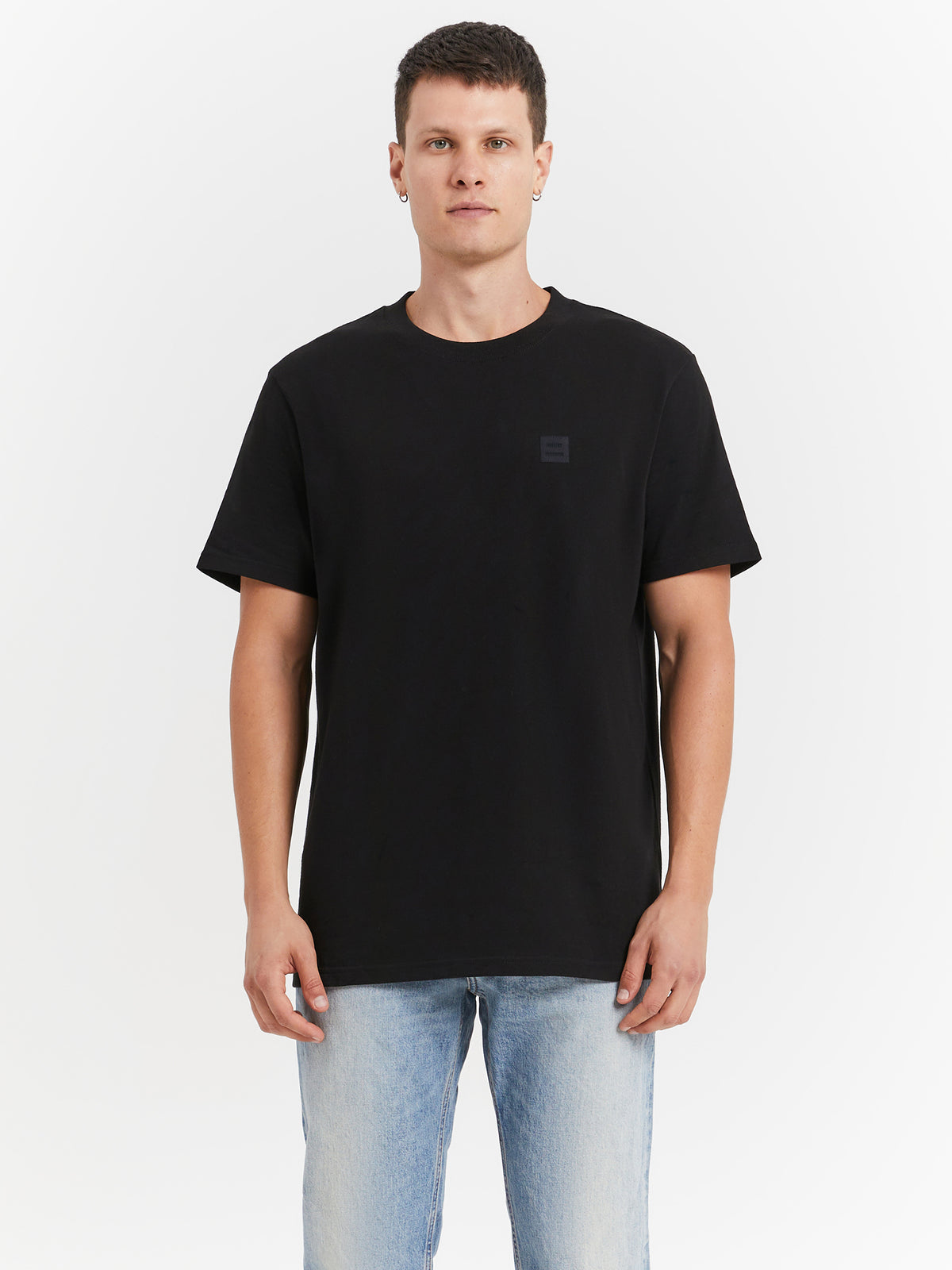 Neuw Neuw Premium T-Shirt in Jet Black | Jet Black