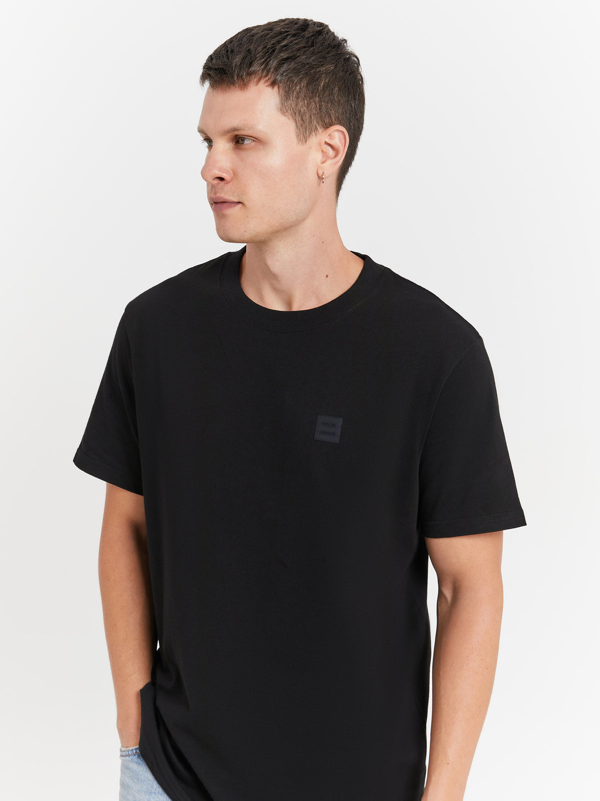 Neuw Neuw Premium T-Shirt in Jet Black | Jet Black