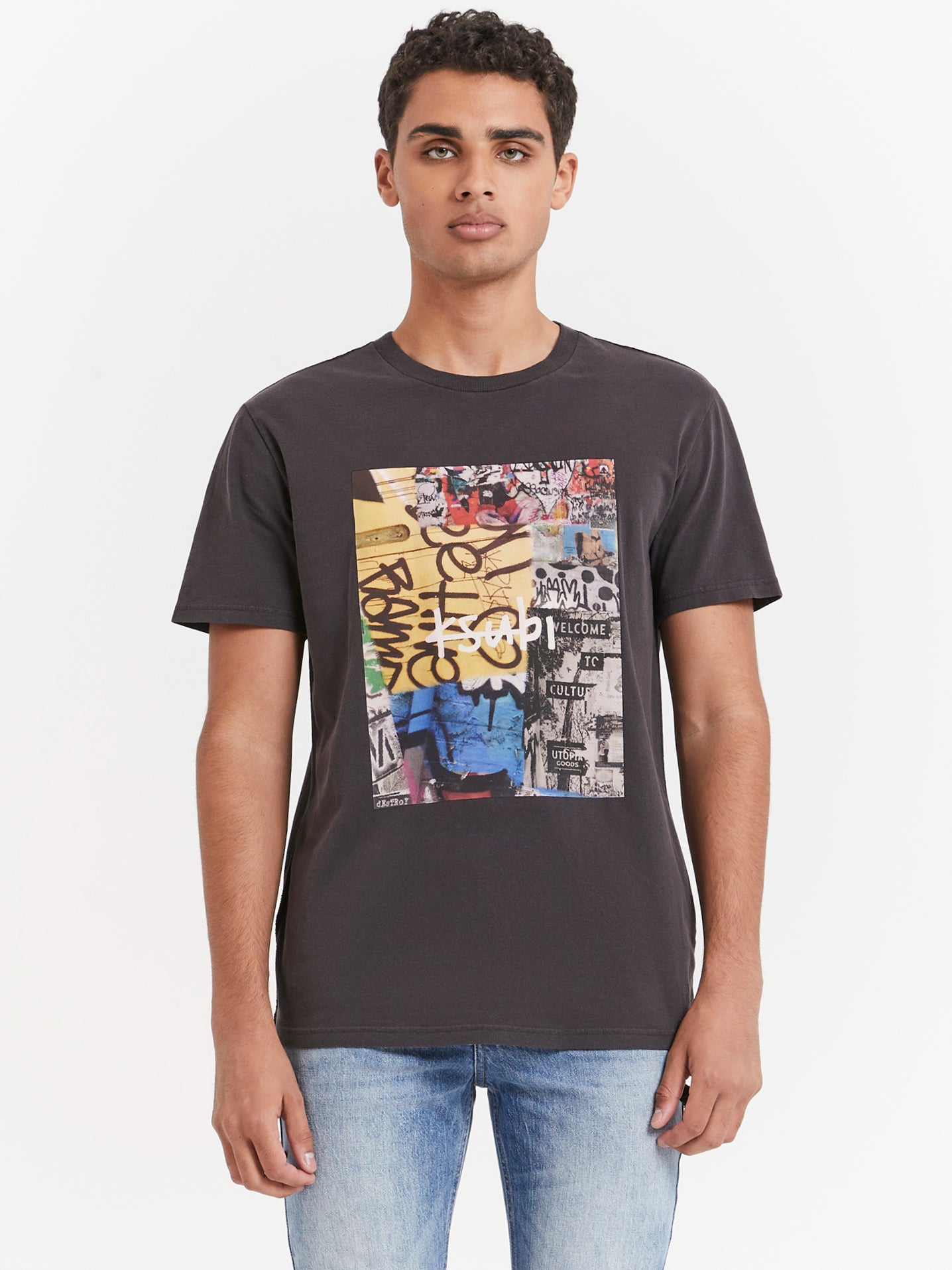 Kulture Kash Short Sleeve T-Shirt in Faded Black - Glue Store