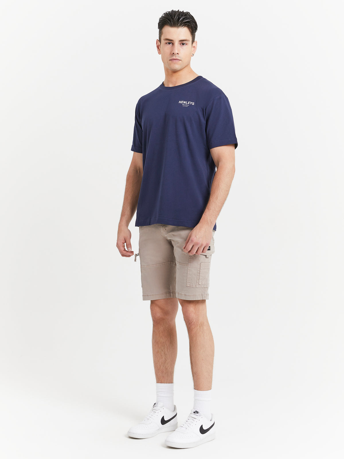 Henleys Contender T-Shirt in Navy | Navy