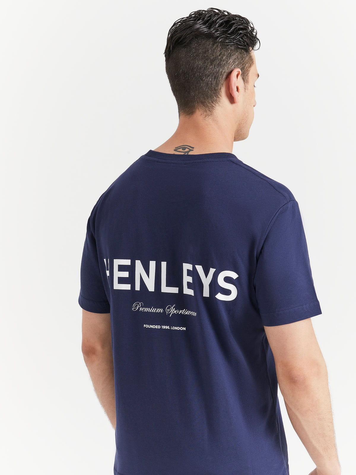 Henleys Contender T-Shirt in Navy | Navy