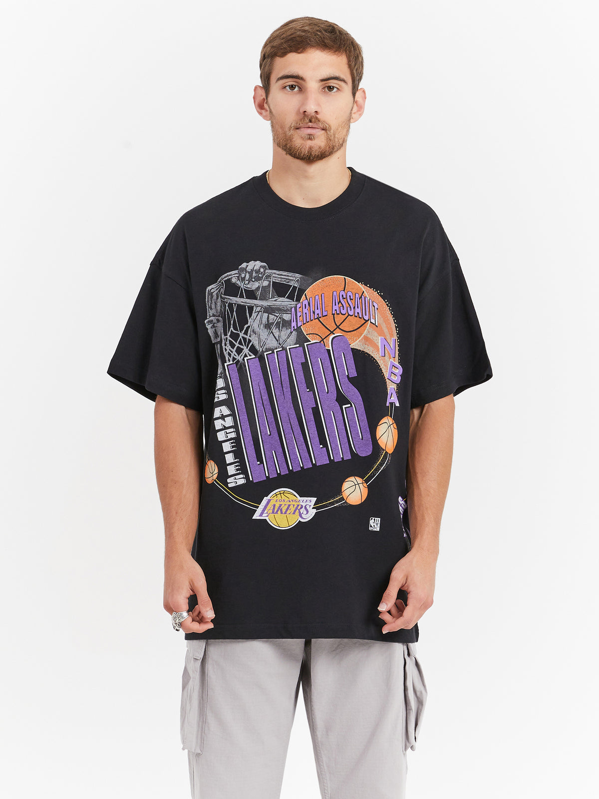 Mitchell & Ness Los Angeles Lakers Aerial Assault T-Shirt in Faded Black | Faded Blac