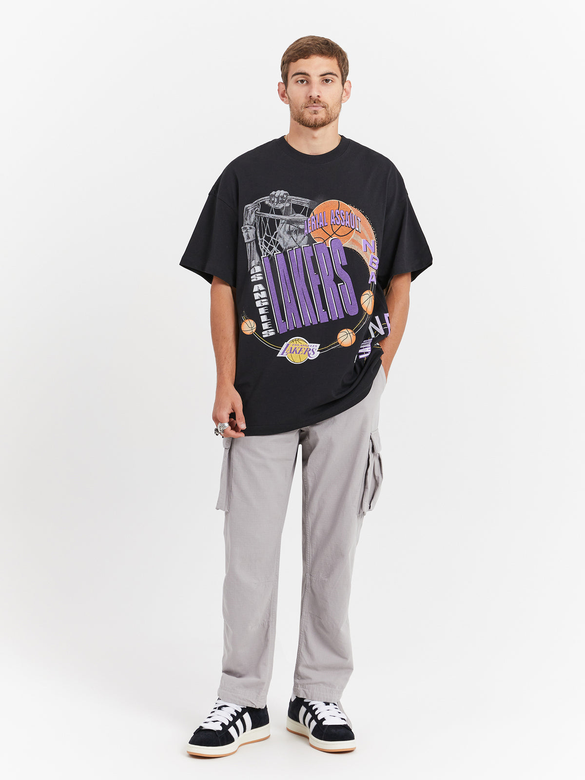 Mitchell & Ness Los Angeles Lakers Aerial Assault T-Shirt in Faded Black | Faded Blac