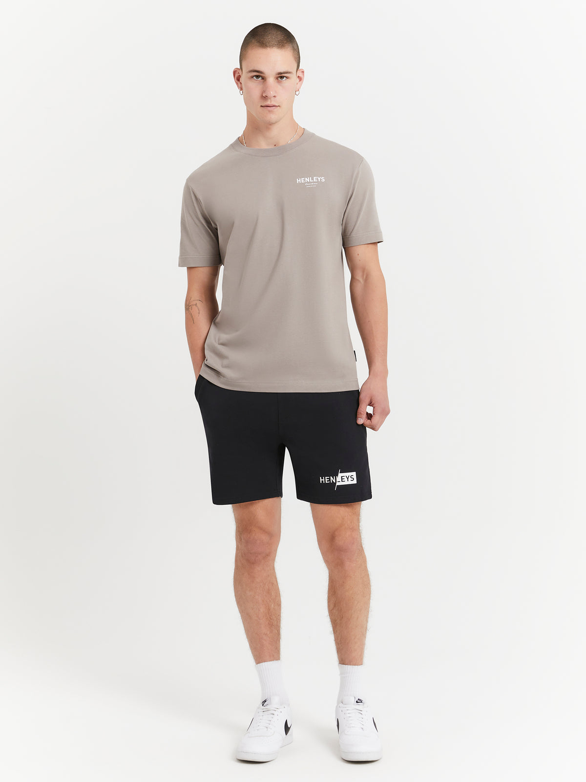 Henleys Contender T-Shirt in Pewter | Pewter