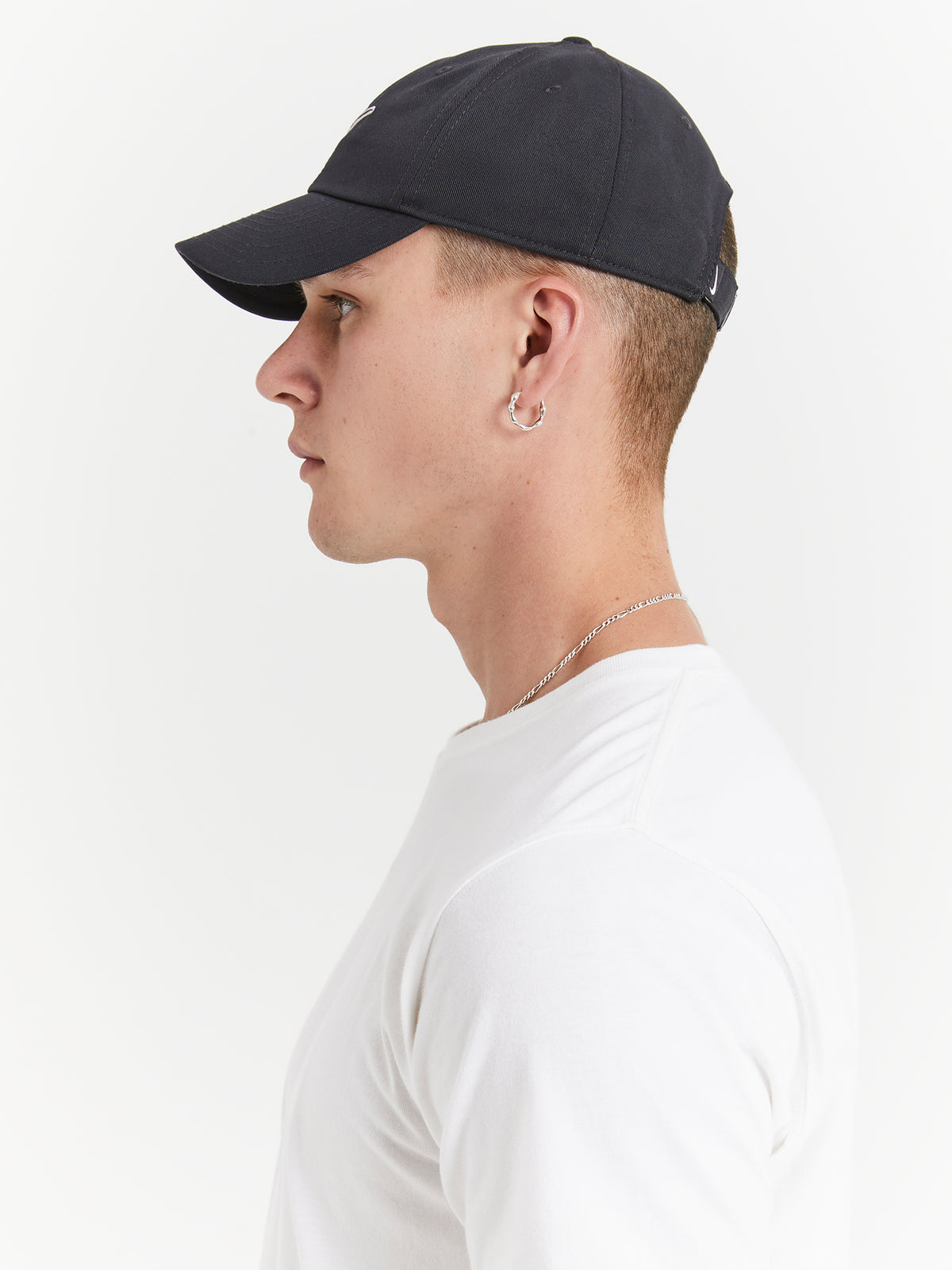 Nike Unstructured Swoosh Cap | Black/Black