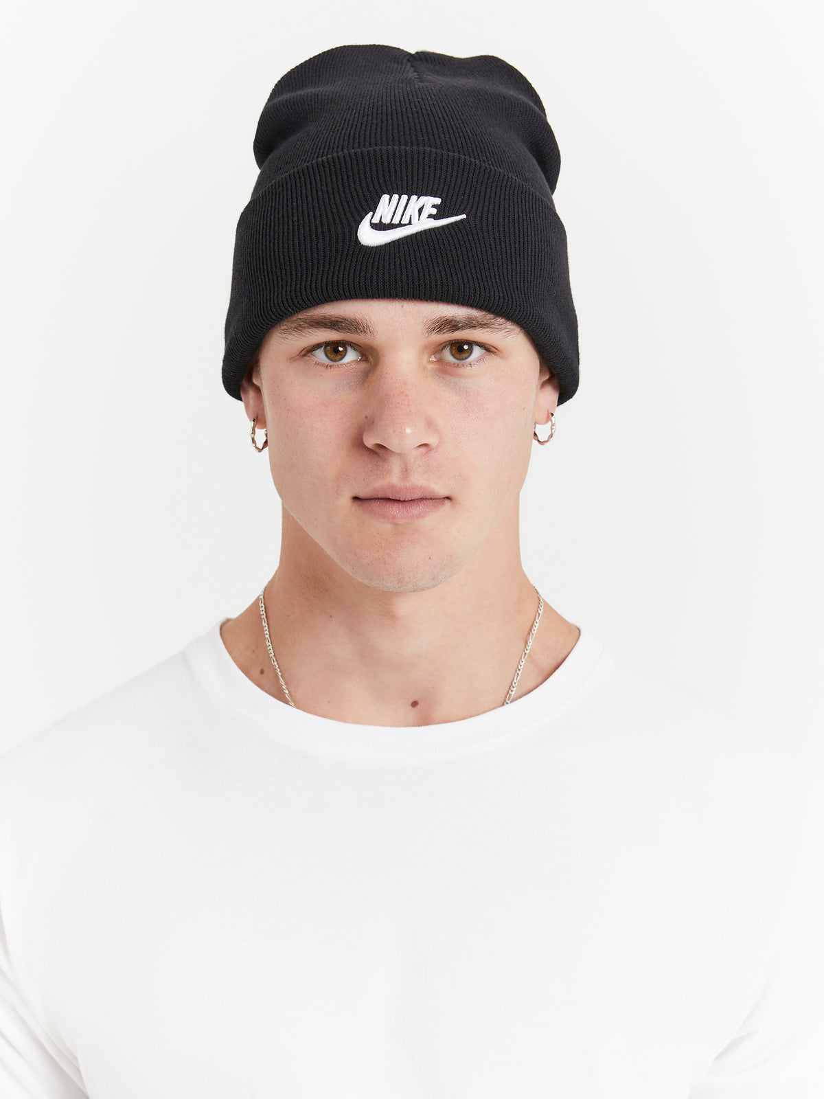 Nike Peak Tall Cuff Futura Beanie in Black & White | Black/White