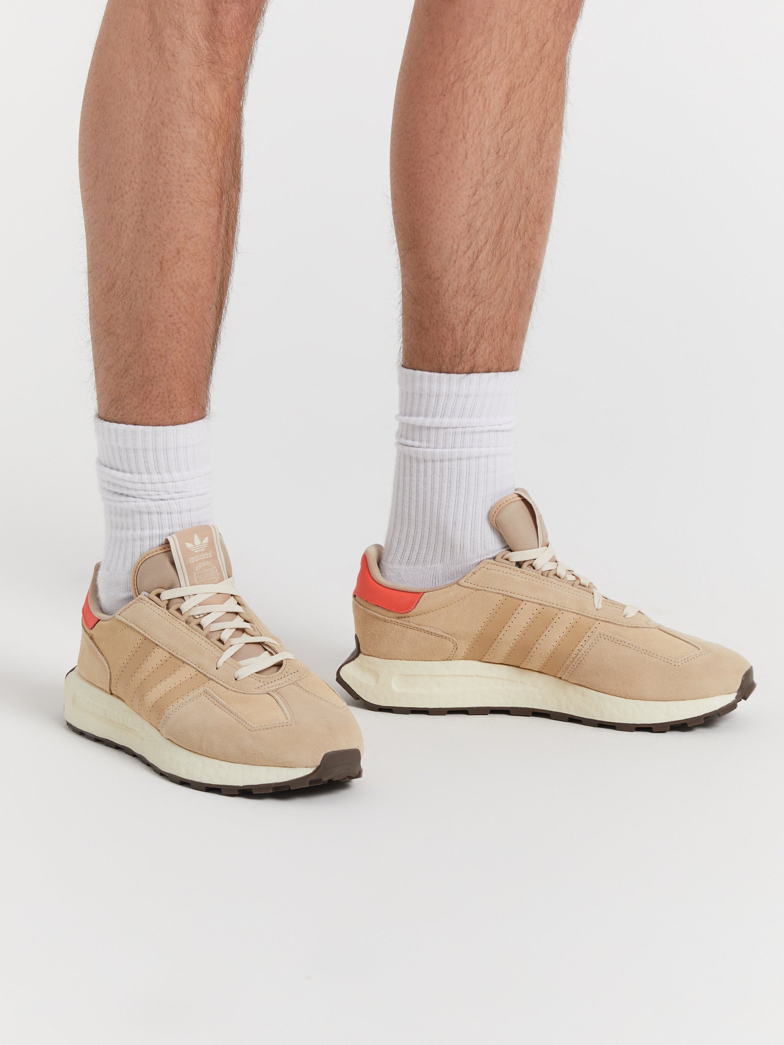 Mens Retropy E5 Sneakers in Magic Beige & Red - Glue Store