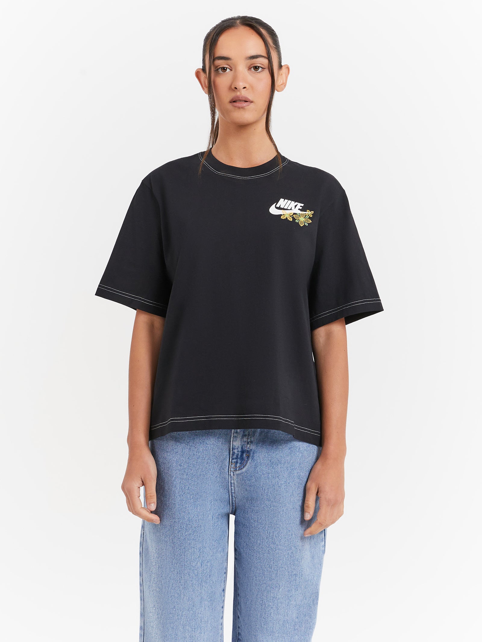 Sportswear OC1 in Glue Store Boxy Black T-Shirt Short - Sleeve