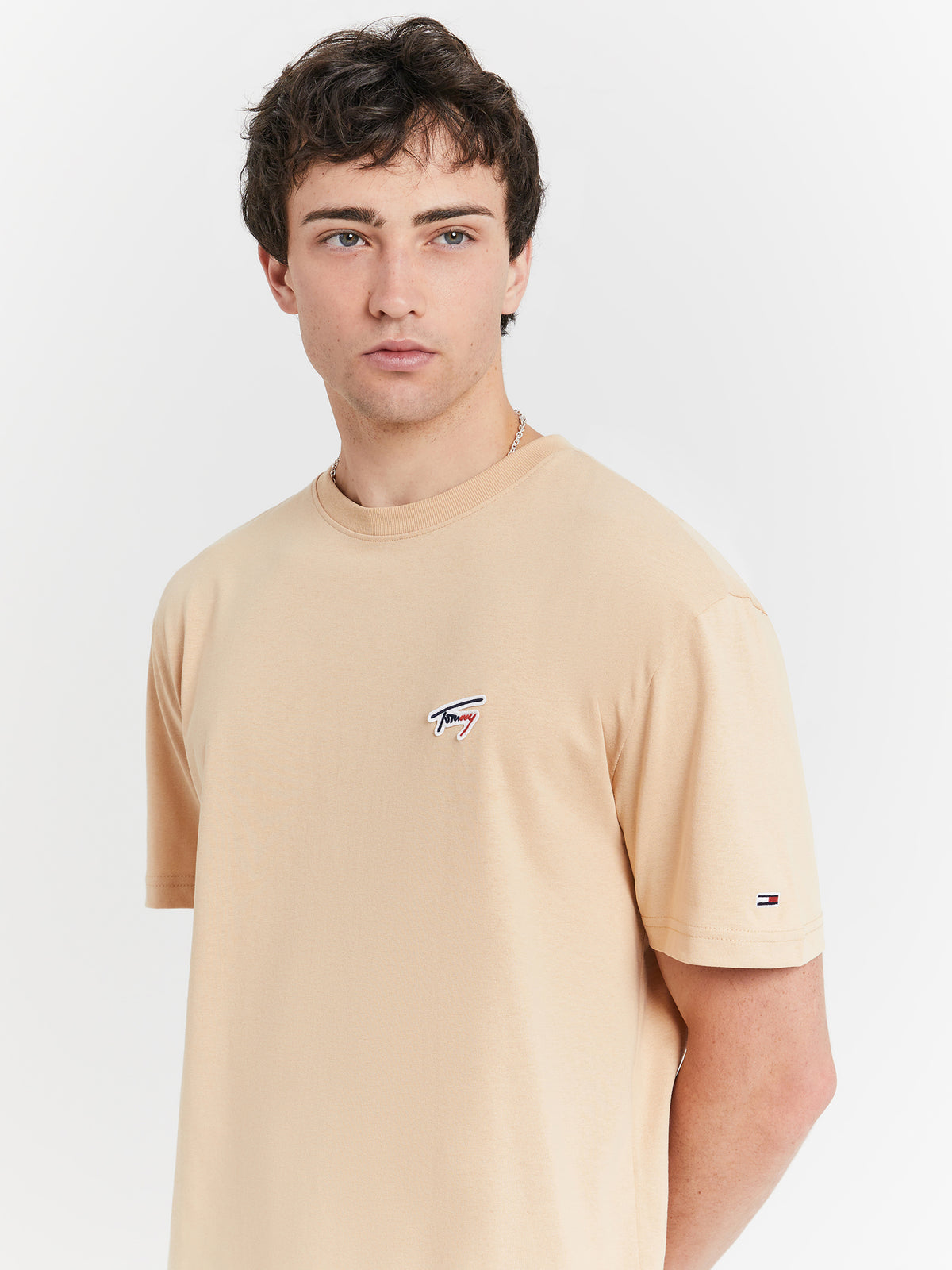 Tommy Hilfiger Classic Signature T-Shirt in Trench | Trench