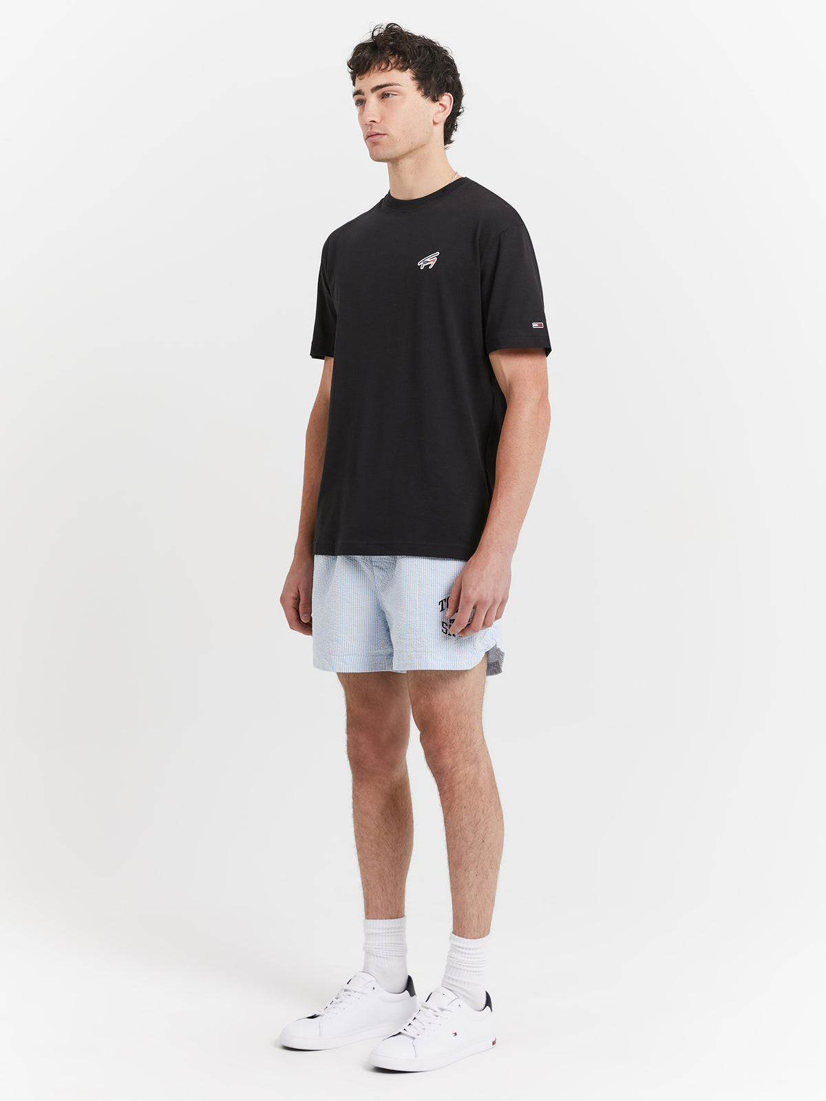 Tommy Hilfiger Classic Signature T-Shirt in Black | Black