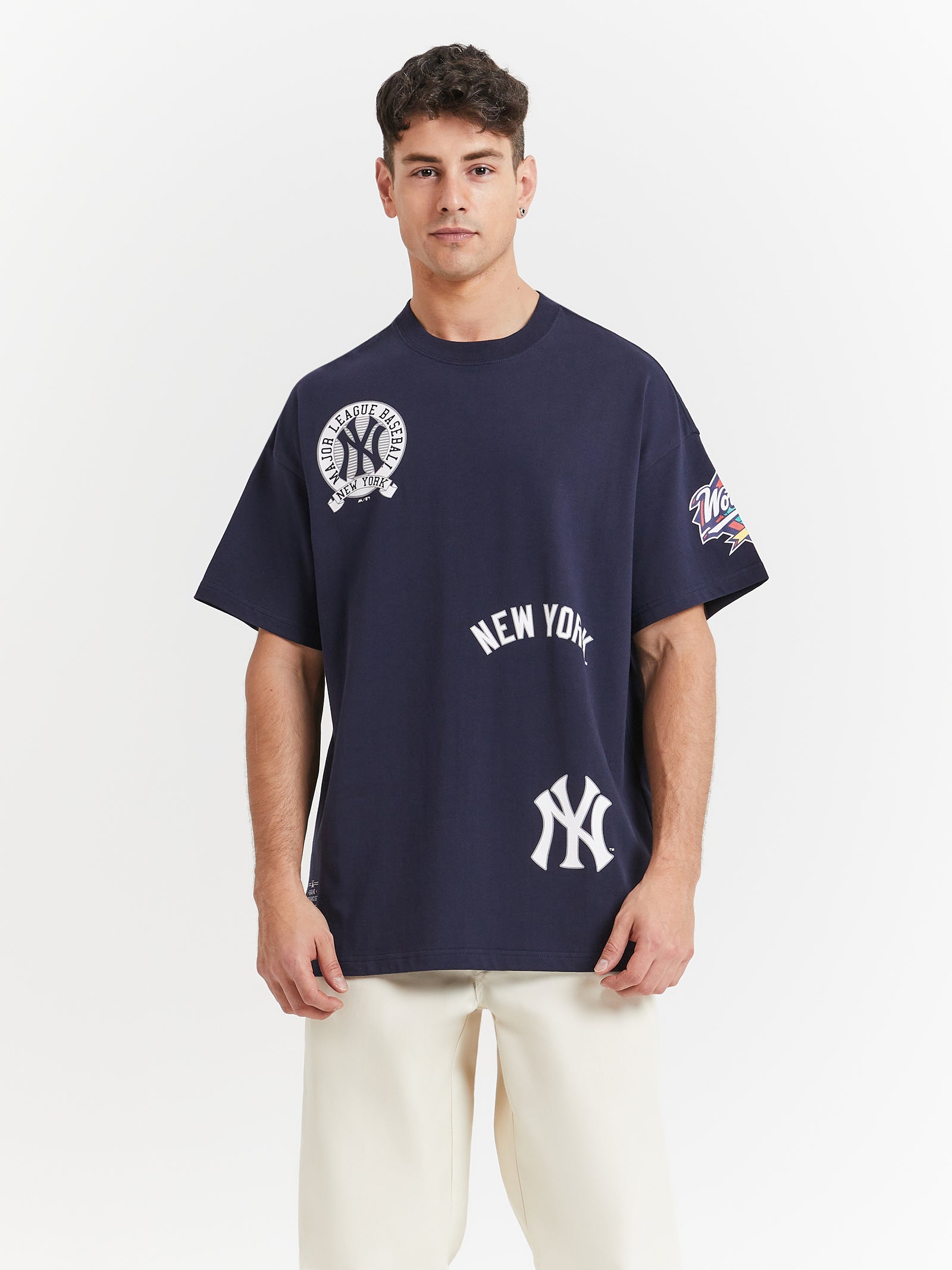 MLB Genuine Merchandise NY Yankees Spell Out Team Logo T-Shirt XXL