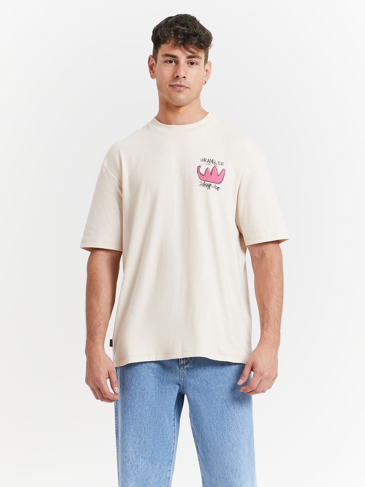 Wrangler Jakey Pedro Hats Off Slacker T-Shirt in Ecru | Ecru