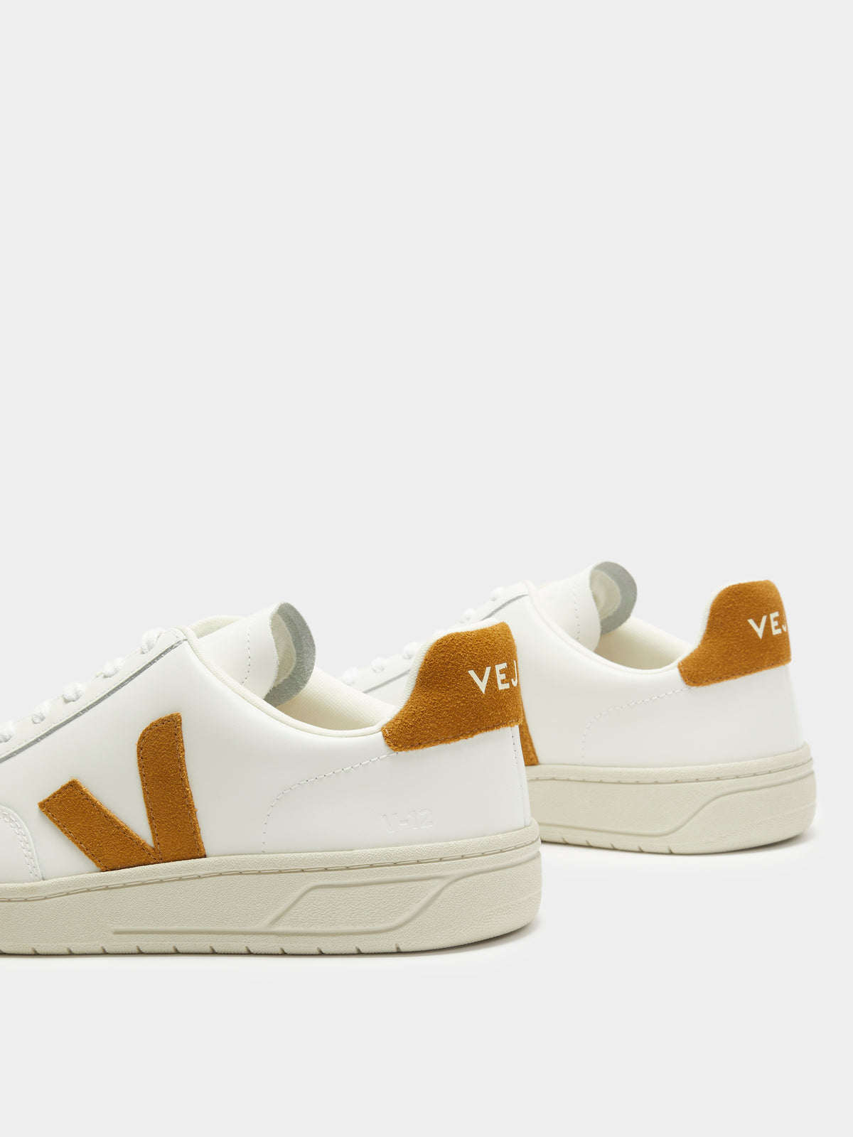 Veja Unisex V10 Leather Sneakers in White & Camel | Camel