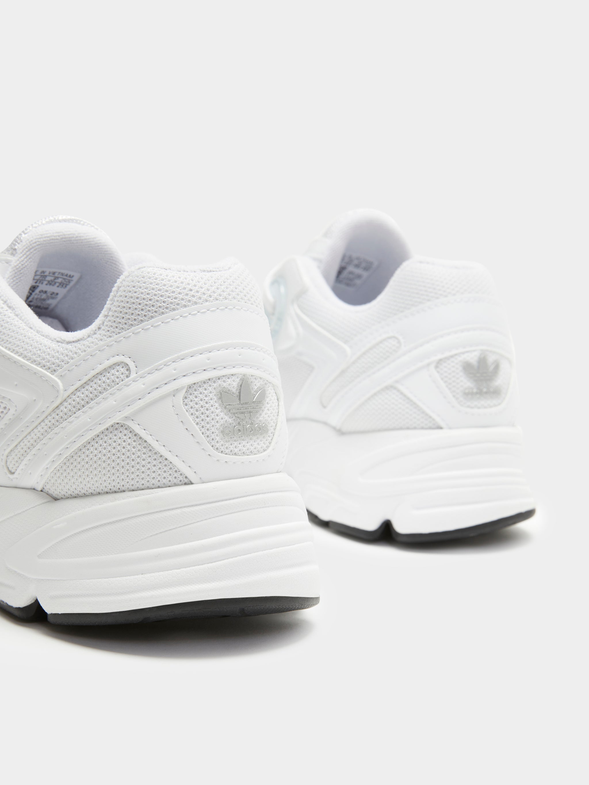 Womens Astir Sneakers in Cloud White