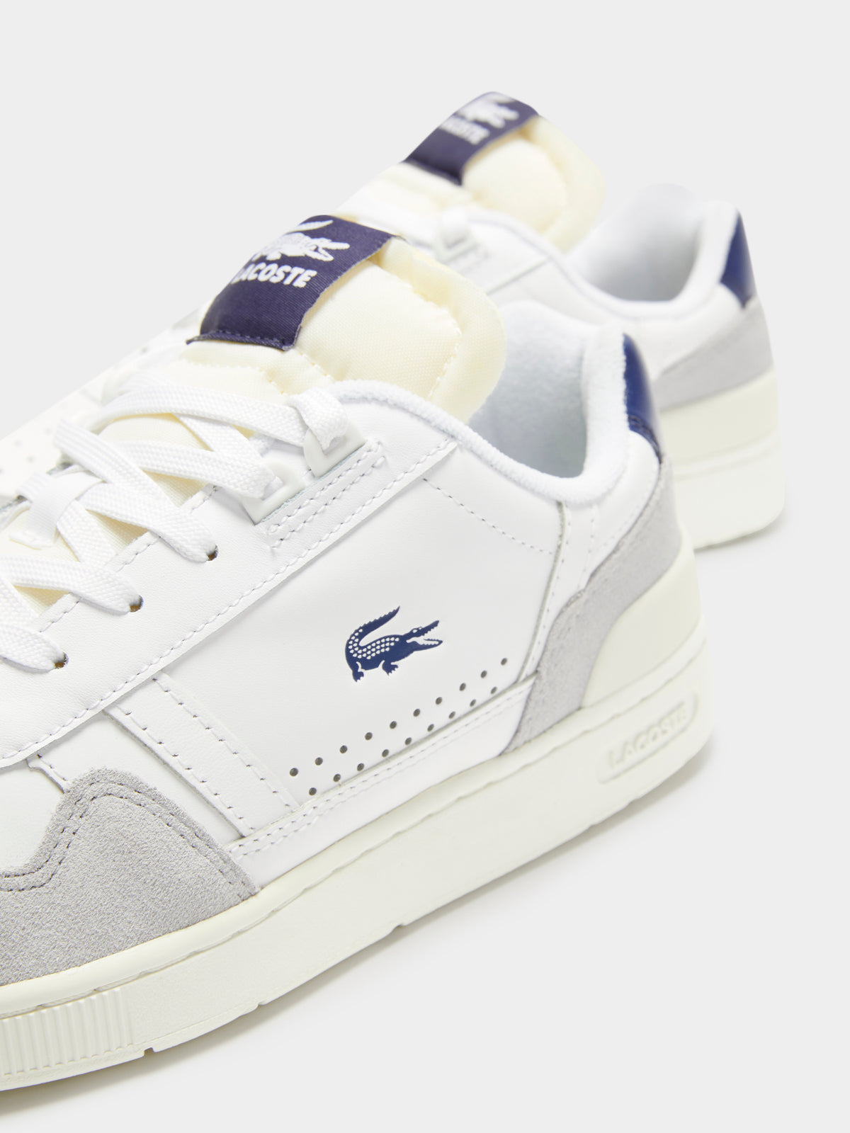 Lacoste Womens T-Clip Sneakers in White & Navy | White/Navy