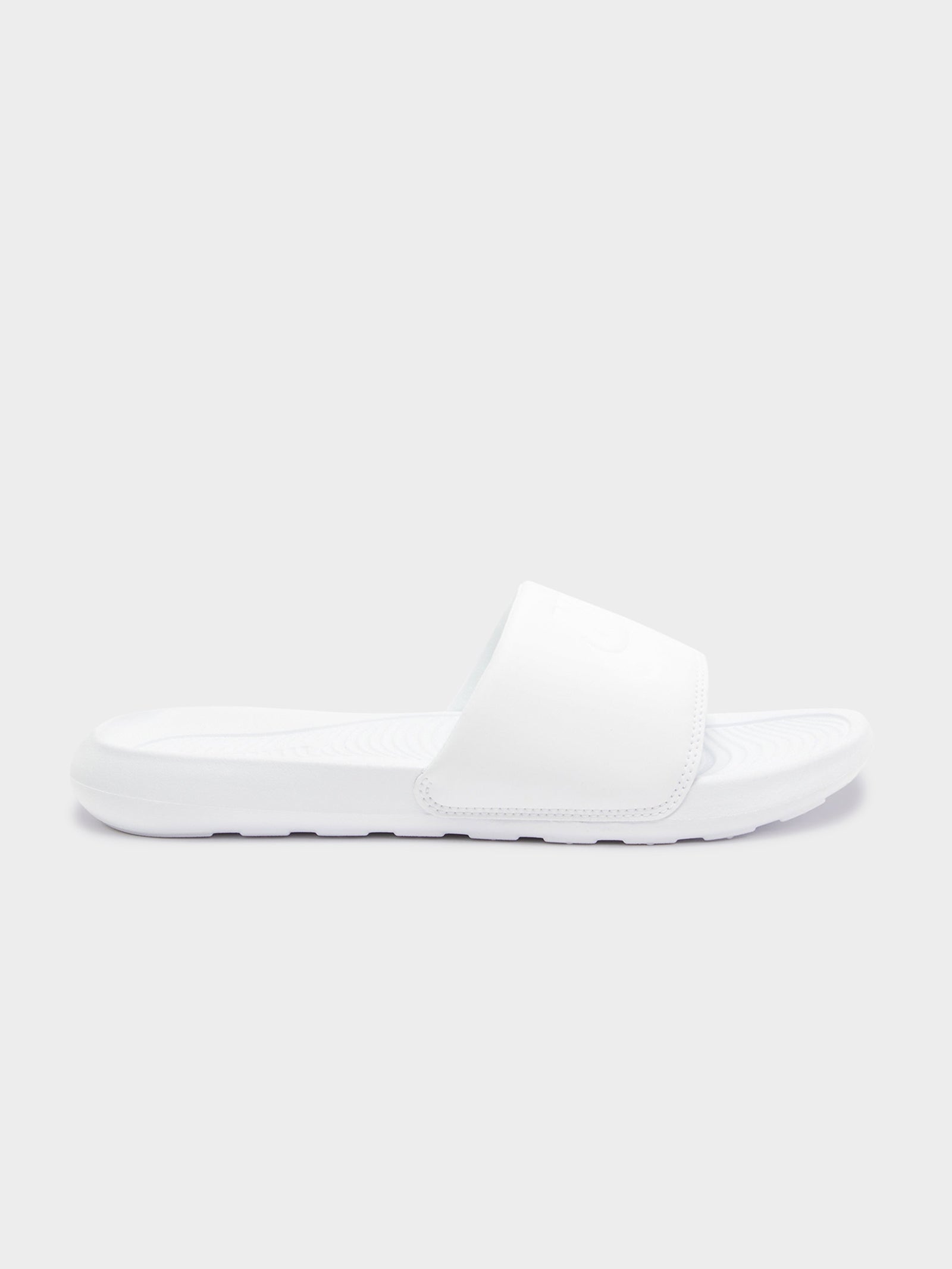 Nike Womens Victori One Slides in White White/white | Glue Store