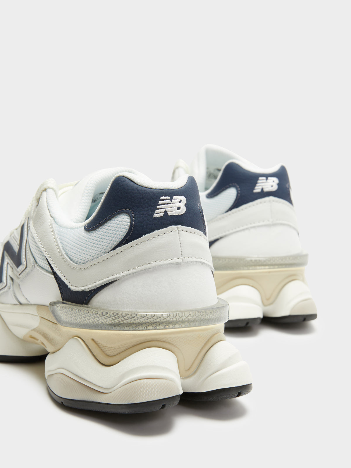 New Balance Unisex 9060 Sneakers in White Navy | White Navy