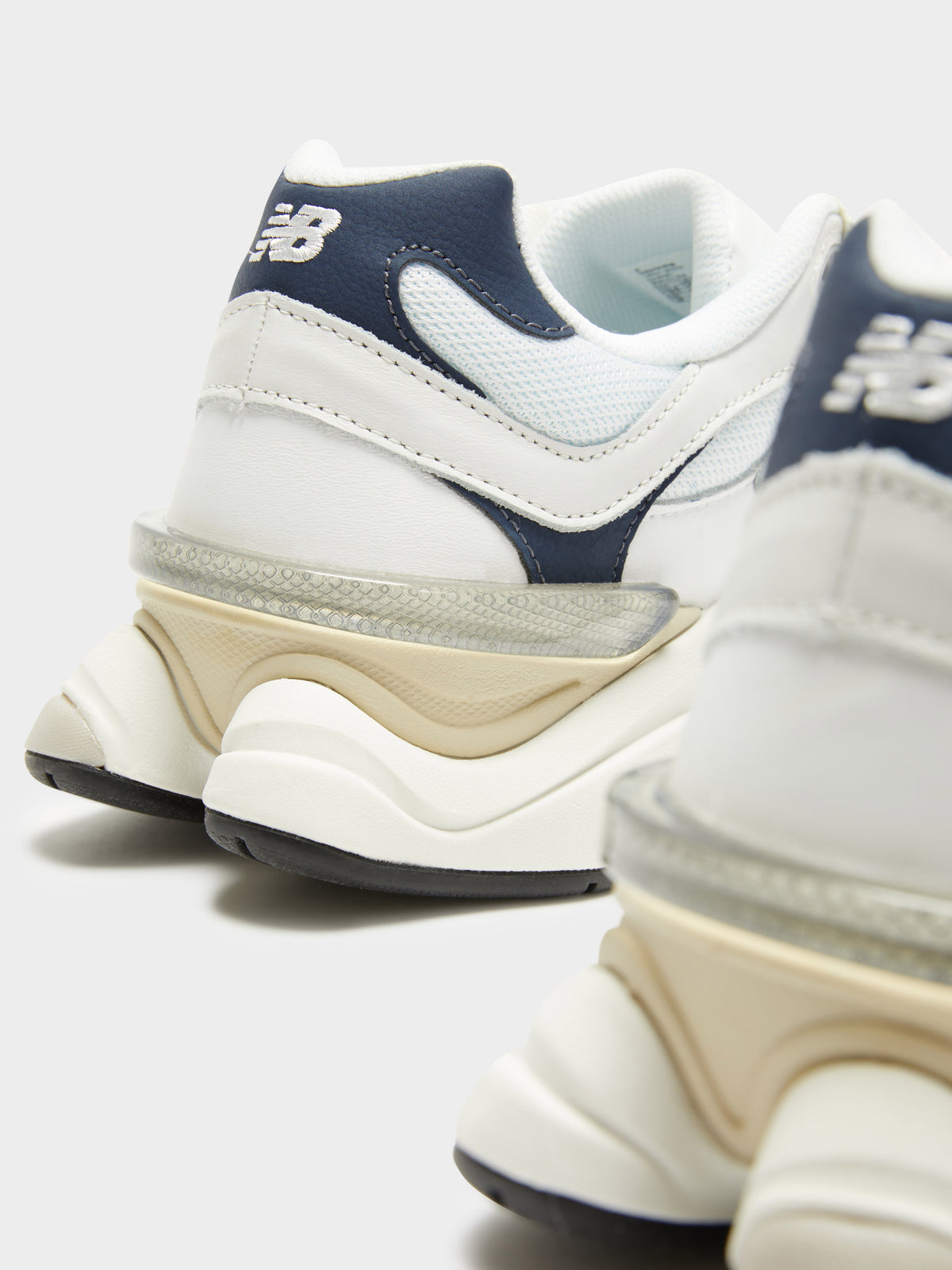 New Balance Unisex 9060 Sneakers in White Navy | White Navy