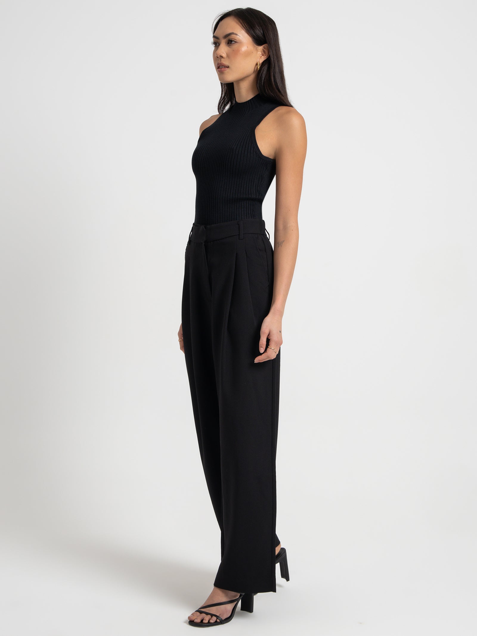 Manon Tailored Pant in Black