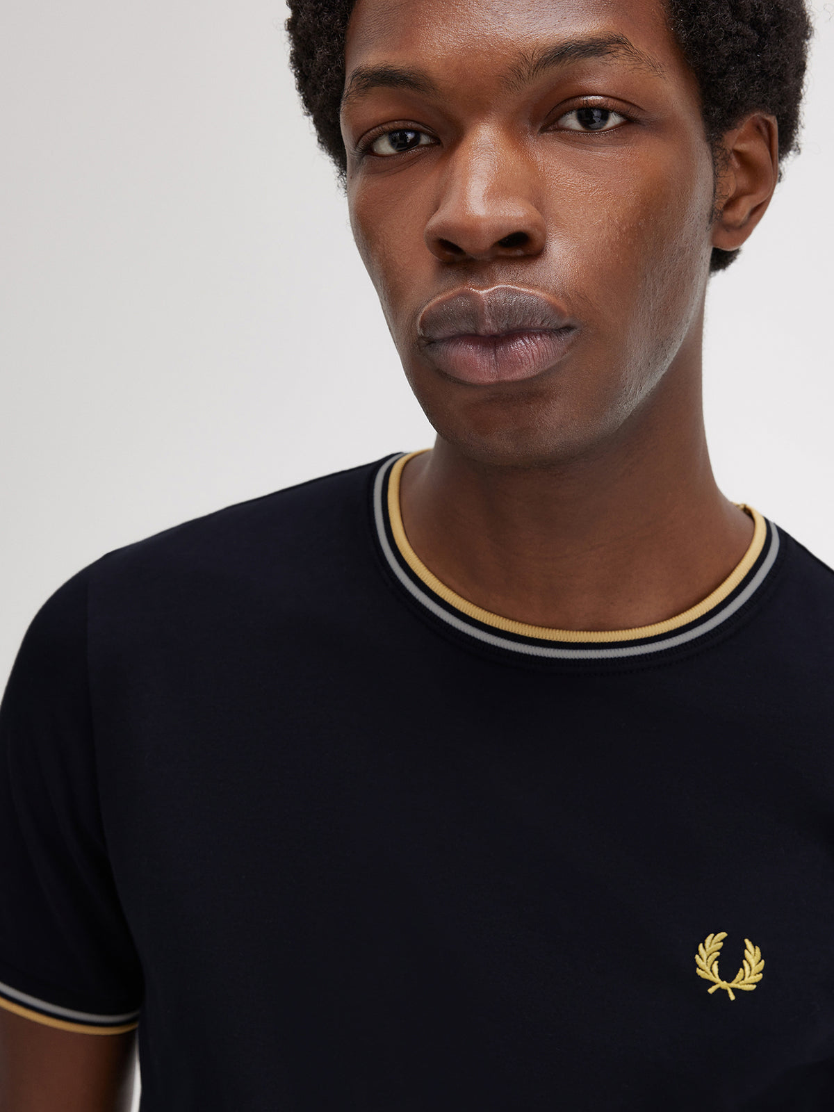 Fred Perry Twin Tipped T-Shirt | Navy/Ecru/Honeycomb