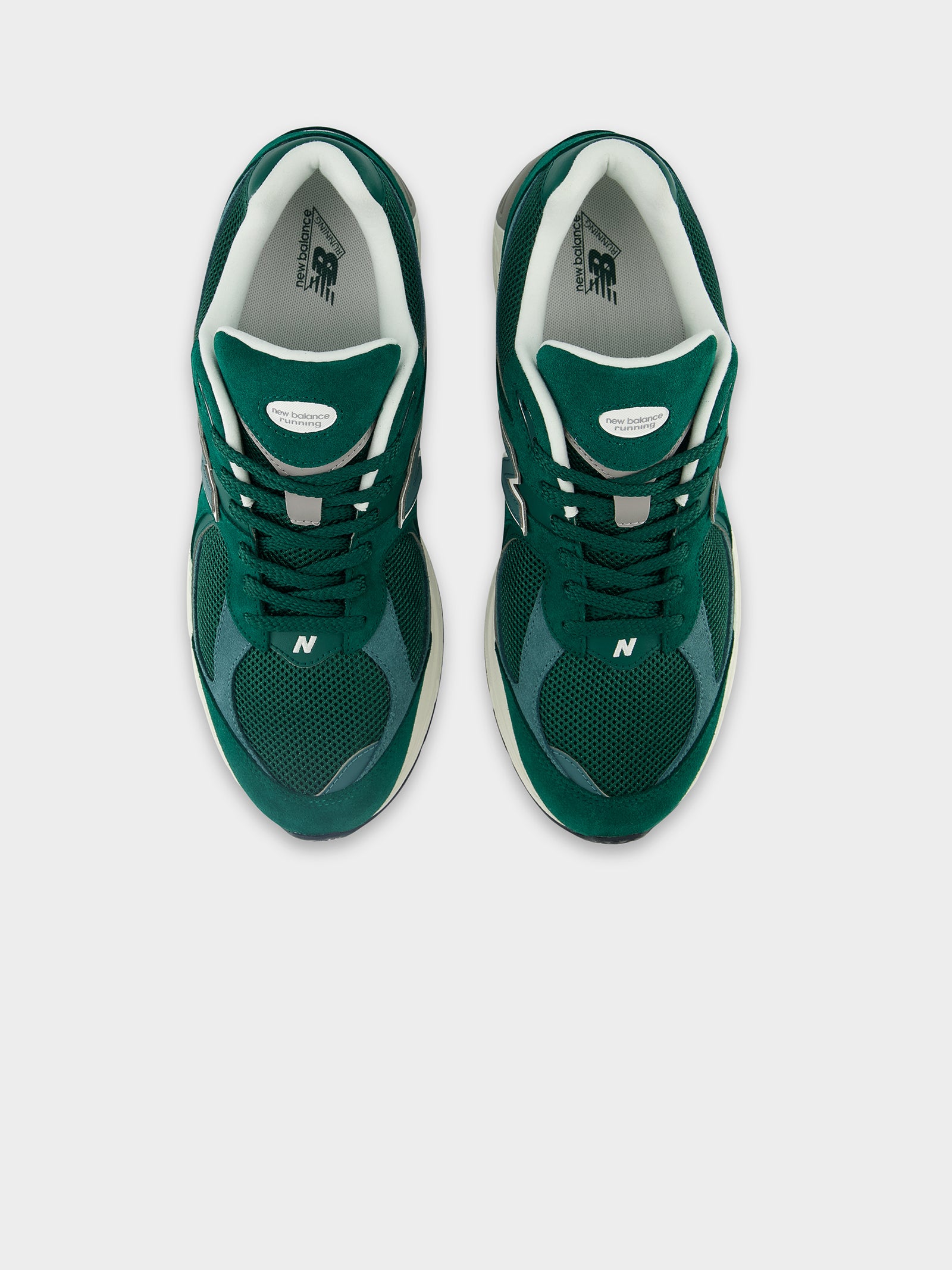 Unisex 2002 Sneaker In Green