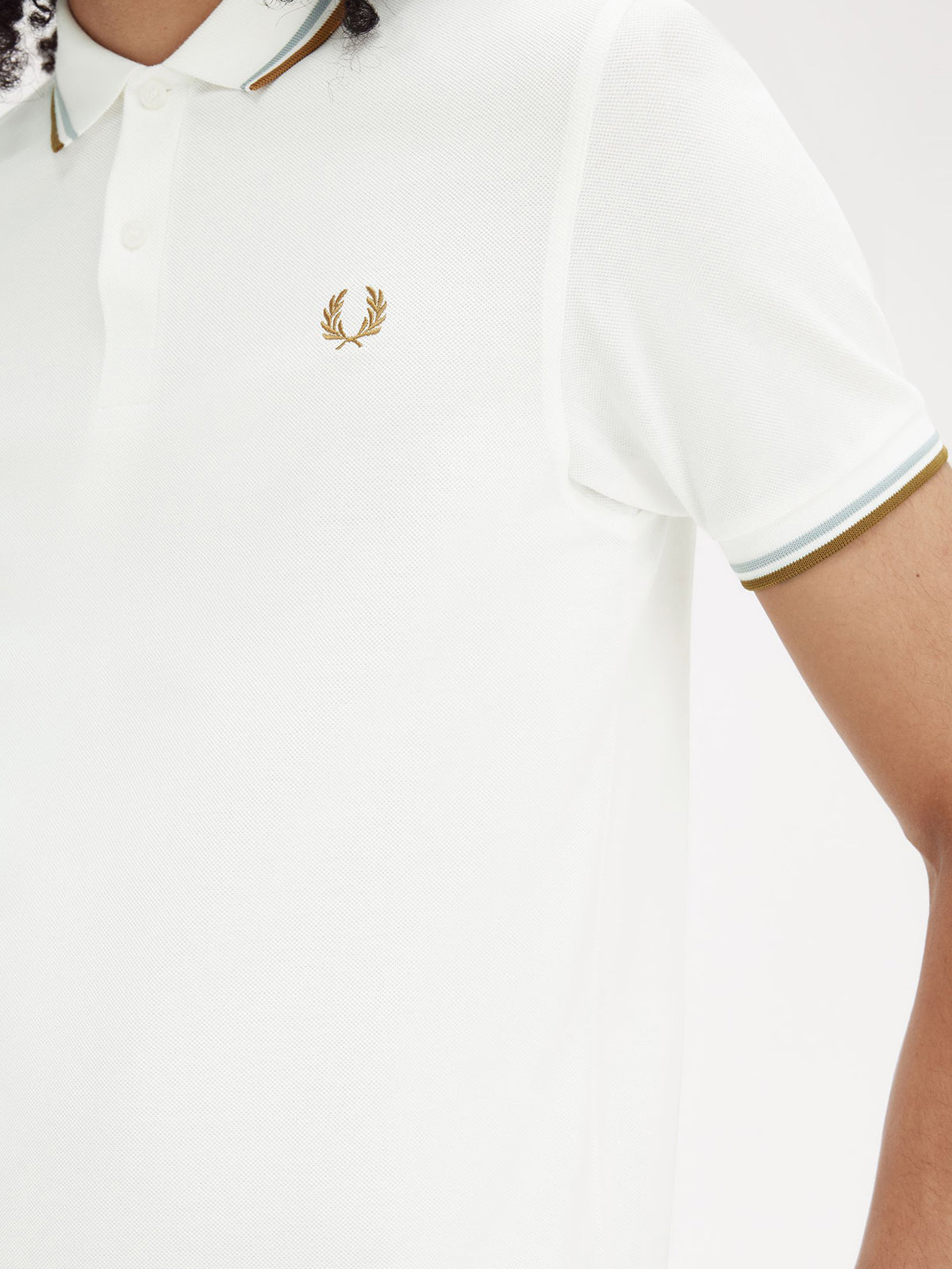 Fred Perry Twin Tipped Shirt | White/Silver Blue/Dark Caramel