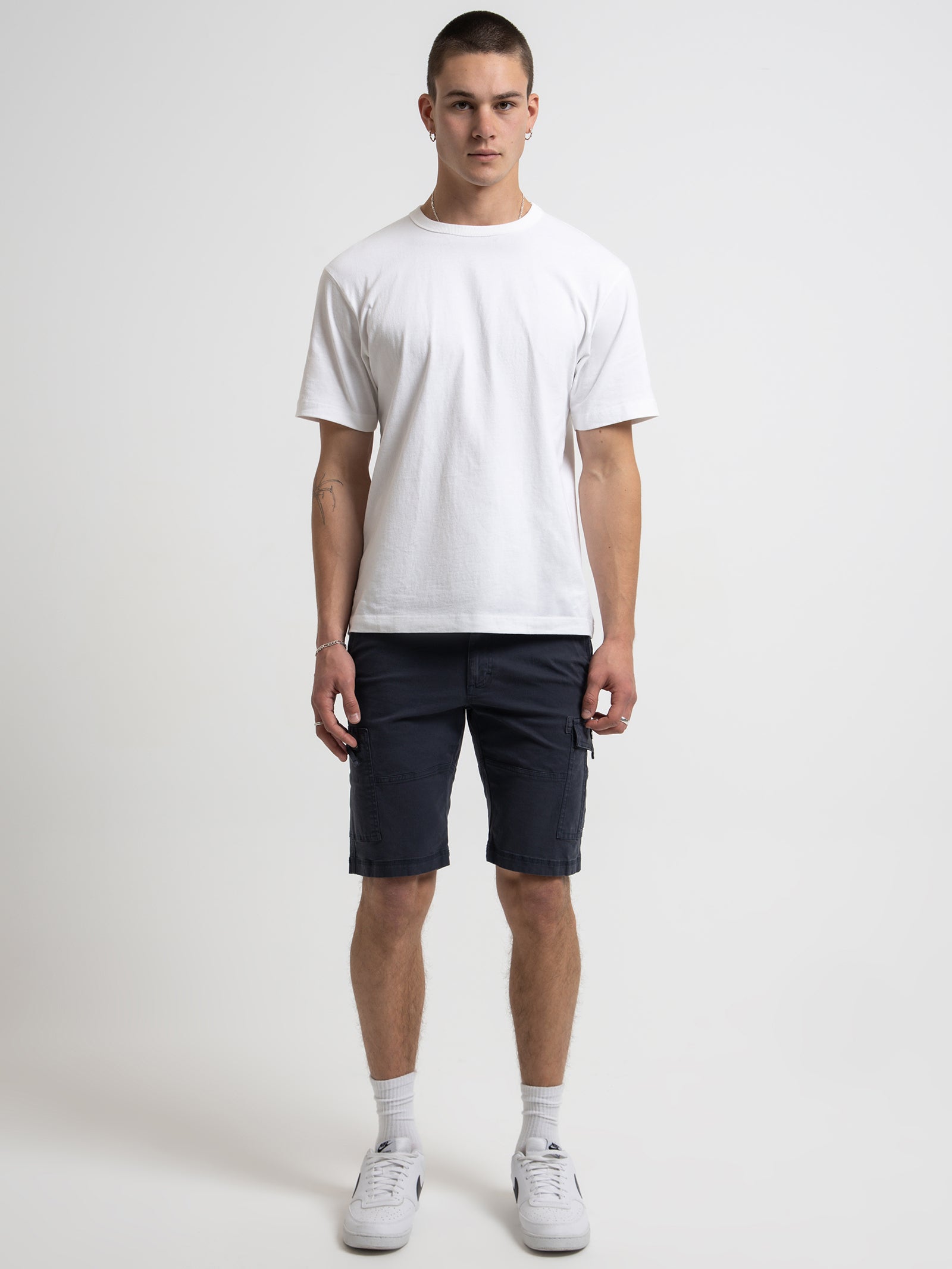 Henleys Leon Cargo Shorts in Dark Navy Dark navy | Glue Store