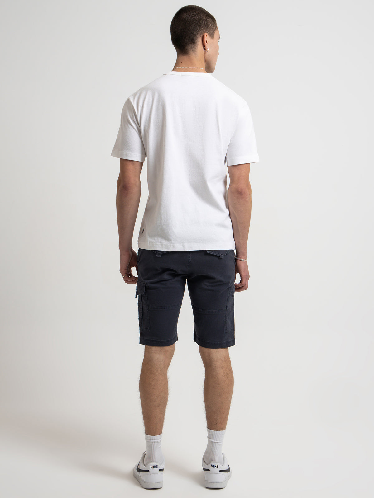 Henleys Leon Cargo Shorts in Dark Navy | Dark Navy