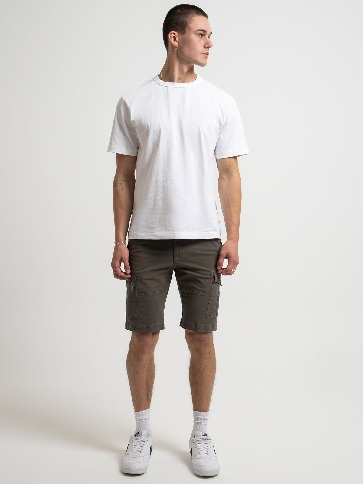 Henleys Leon Cargo Shorts in Dark Forest Green | Dark Forest