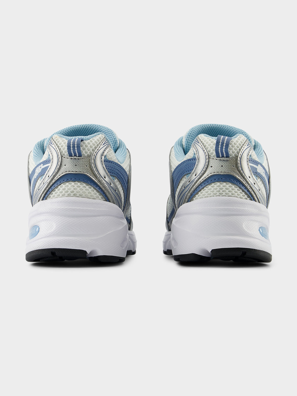 New Balance Unisex 530 Sneakers | Reflection