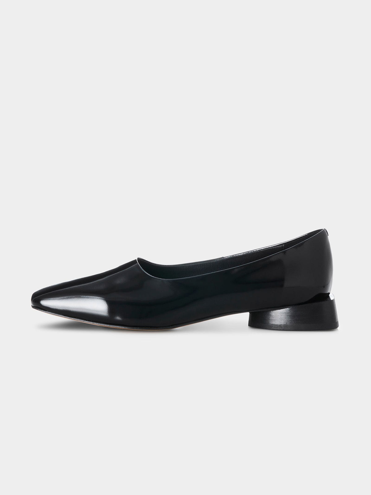 Alias Mae Meredith Leather Shoe | Black Box