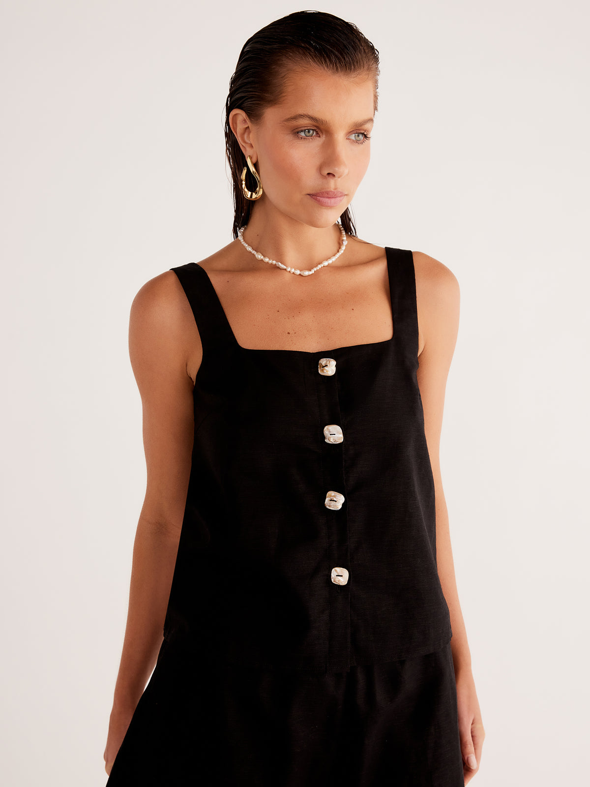 SNDYS Shelley Top In Black | Black