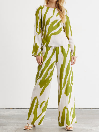 Motion Pants in Chalk White & Olive Green Print