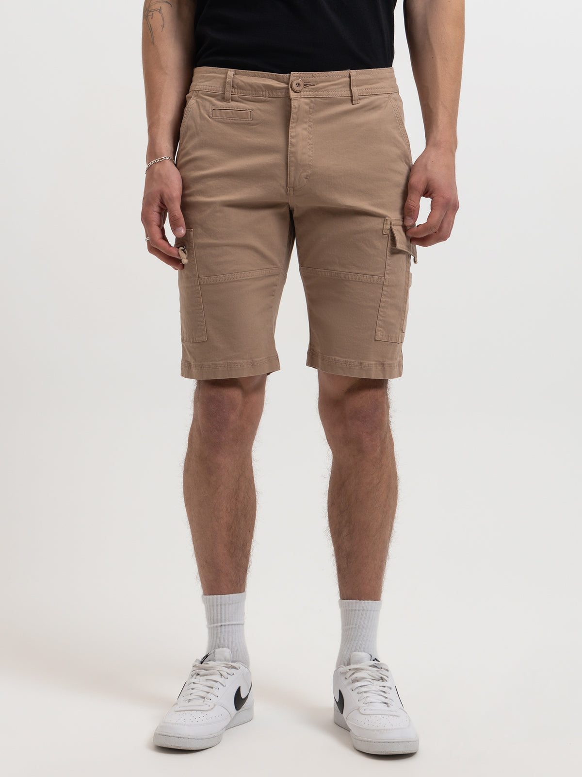 Henleys Leon Shorts in Desert Sand | Desert Sand