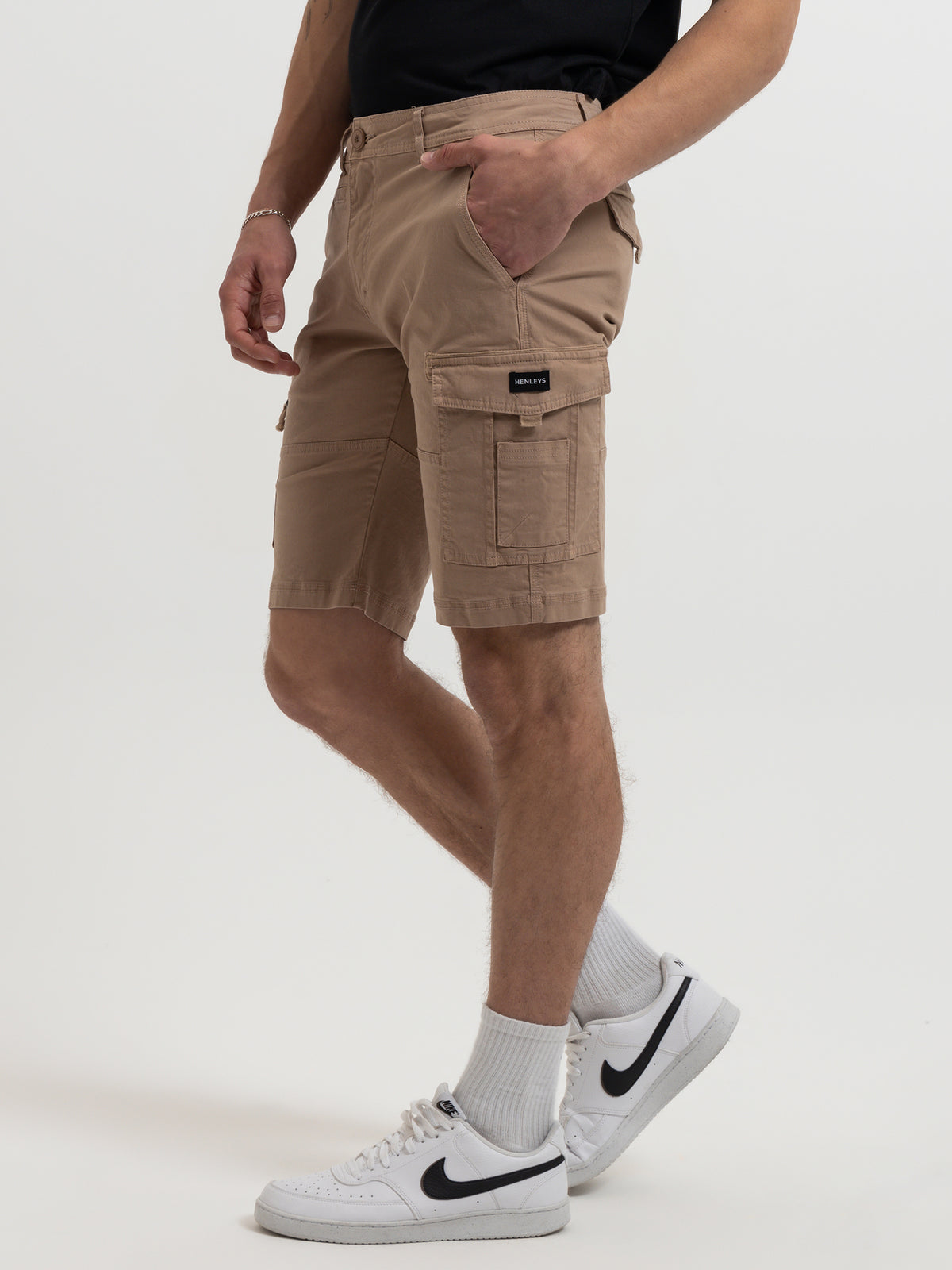 Henleys Leon Shorts in Desert Sand | Desert Sand