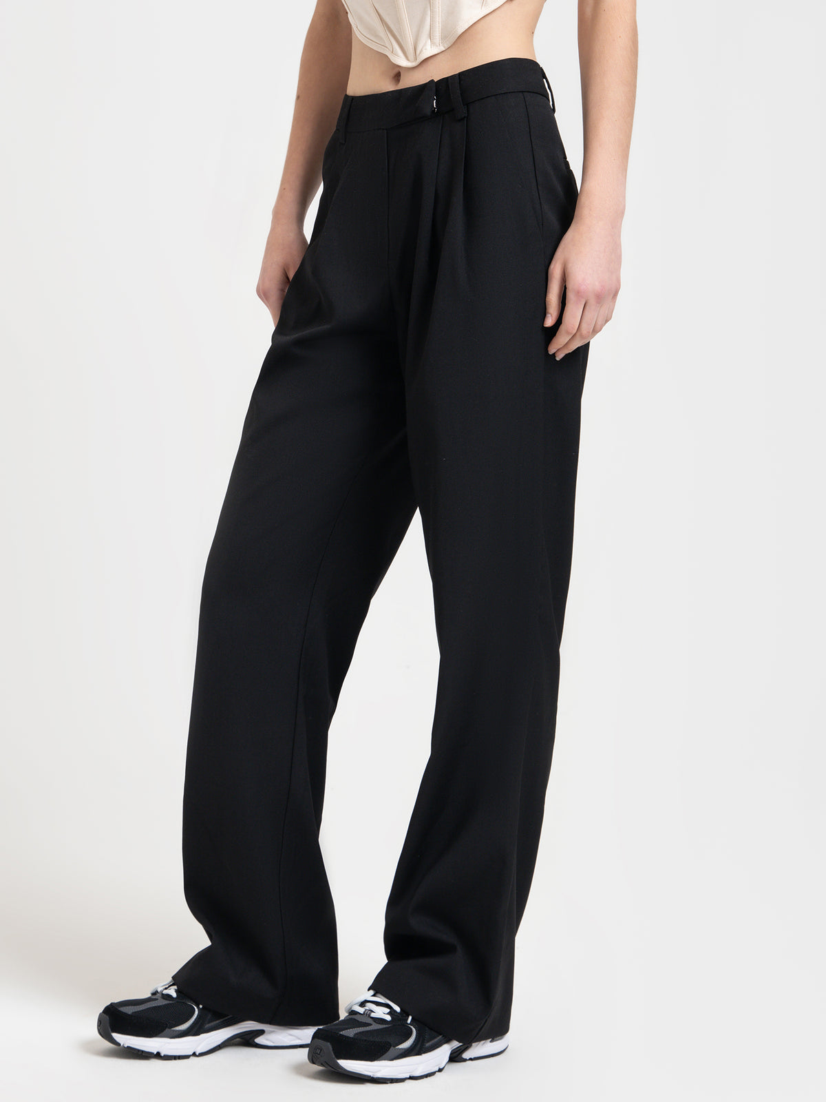 Raef The Label Mason Pants in Black | Black